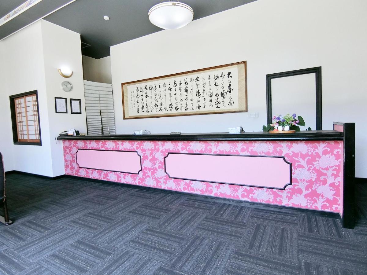 Yurakuan Miyazaki Hotel Екстериор снимка