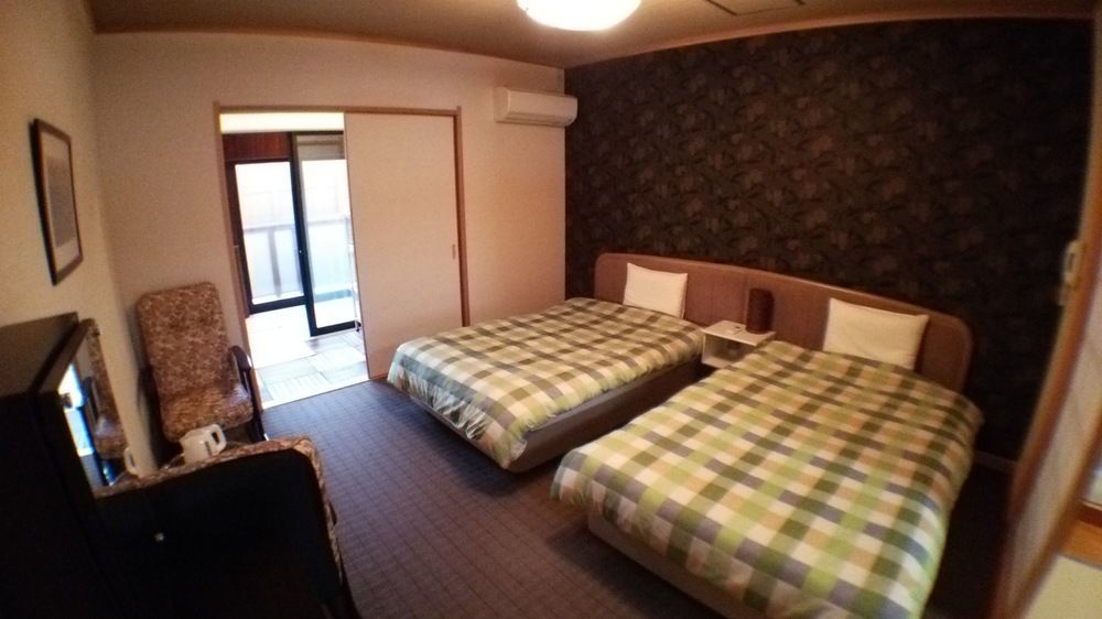 Yurakuan Miyazaki Hotel Екстериор снимка