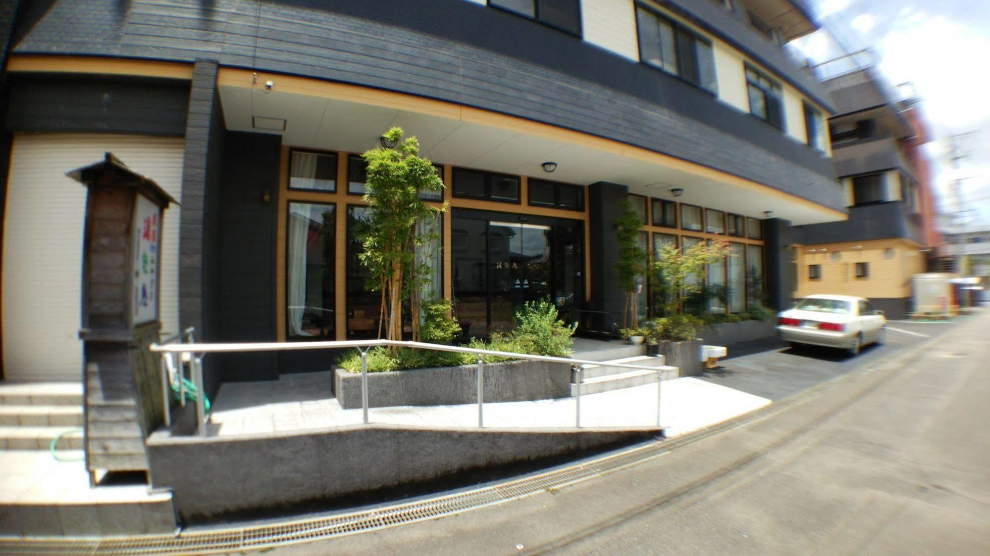 Yurakuan Miyazaki Hotel Екстериор снимка
