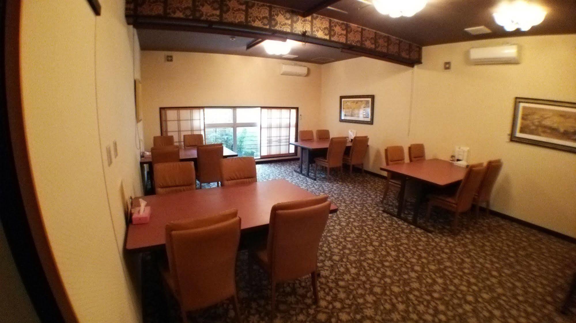 Yurakuan Miyazaki Hotel Екстериор снимка